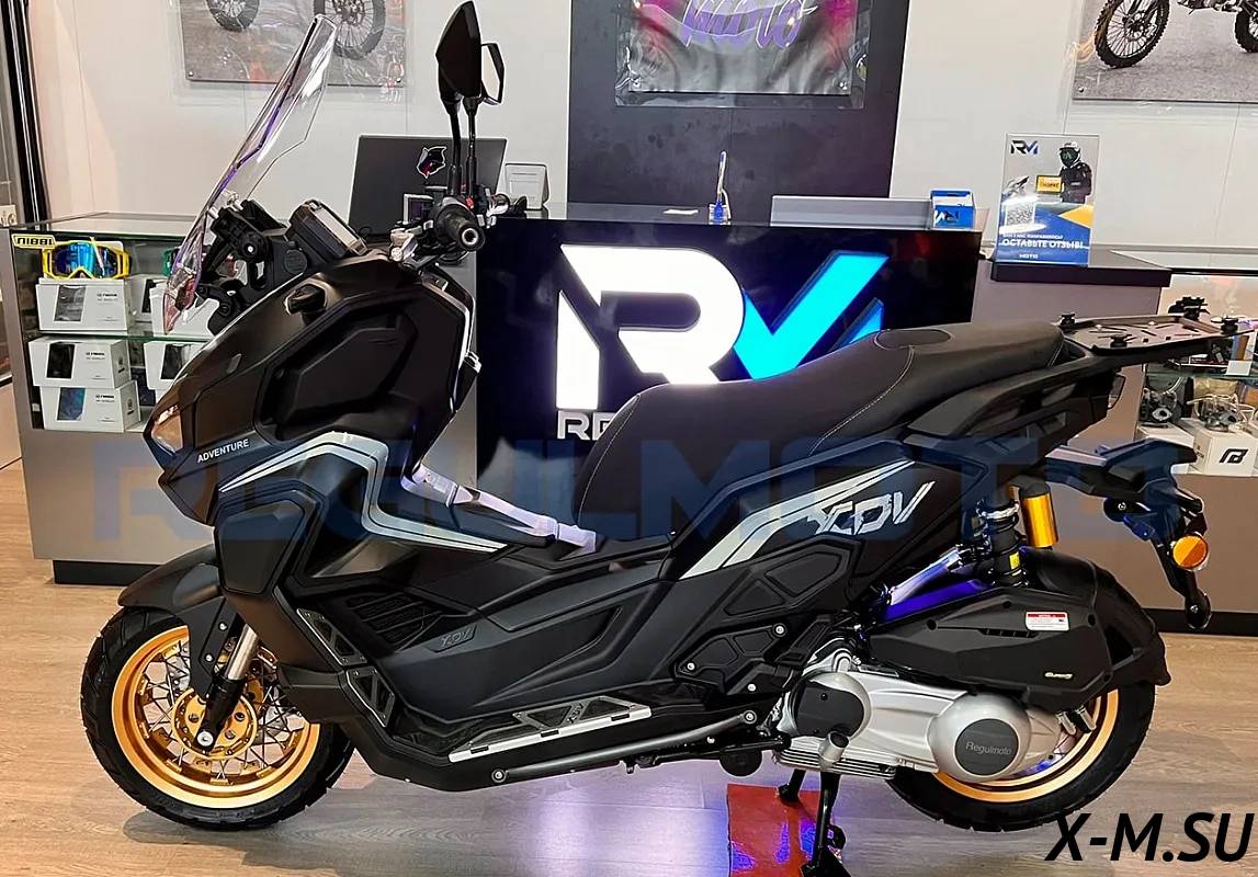 Скутер Regulmoto XDV ADVENTURE 300CC 4T без кофр (LJ300T-18) EFI Скутер Regulmoto XDV ADVENTURE 300CC 4T без кофр (LJ300T-18) EFI